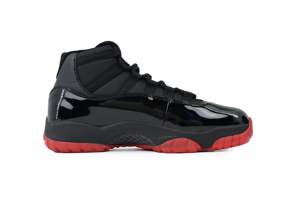 Air Jordan 11 Retro Basketball Shoes Black Red