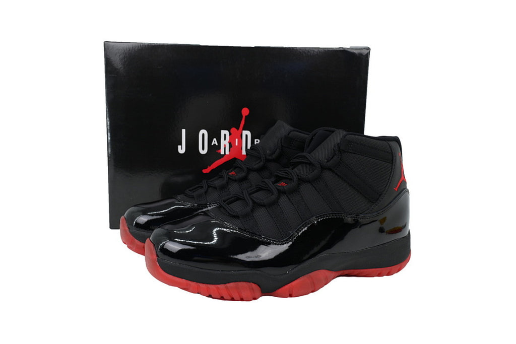 Air Jordan 11 Retro Basketball Shoes Black Red