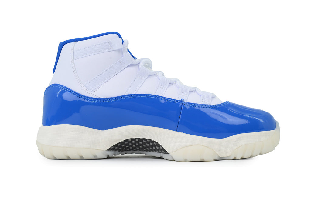 Air Jordan 11 Retro Basketball Shoes White Blue