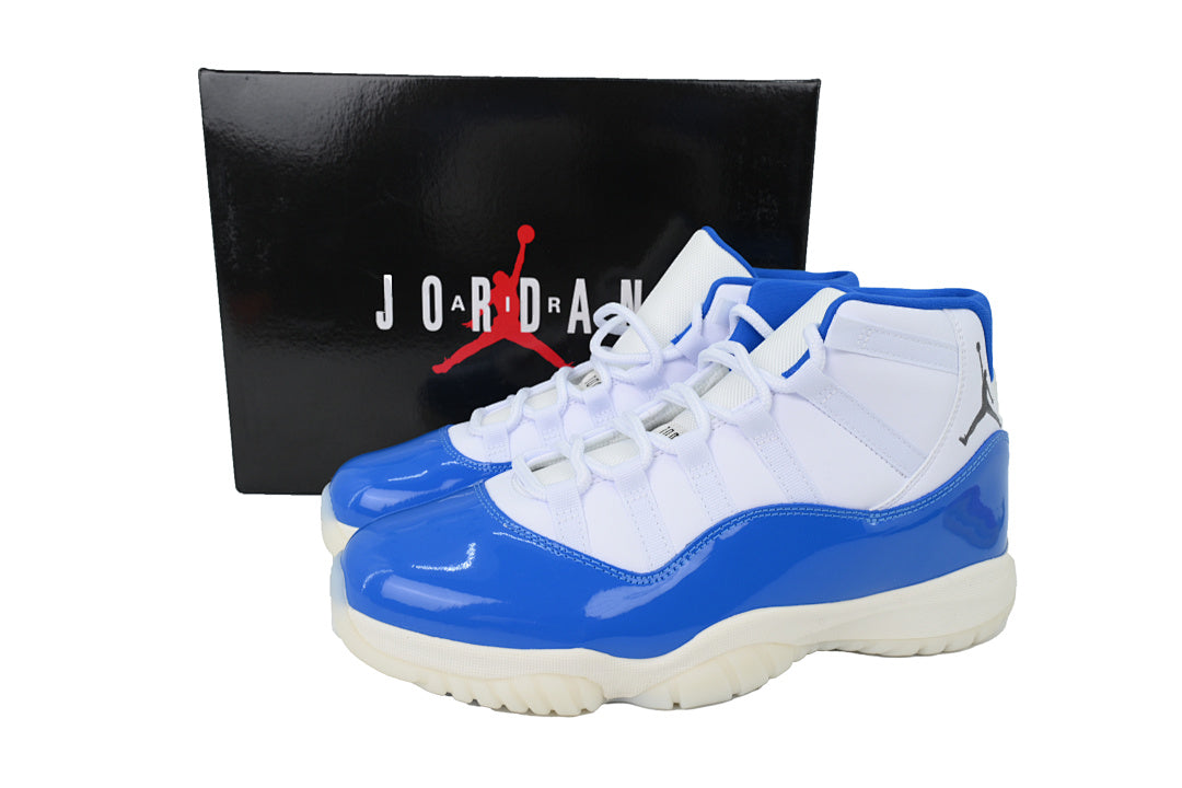 Air Jordan 11 Retro Basketball Shoes White Blue