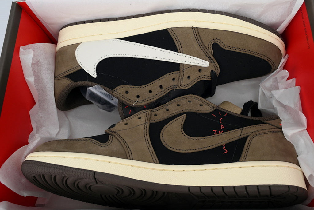 Travis Scott x Air Jordan 1 Low Sneakers Black Brown