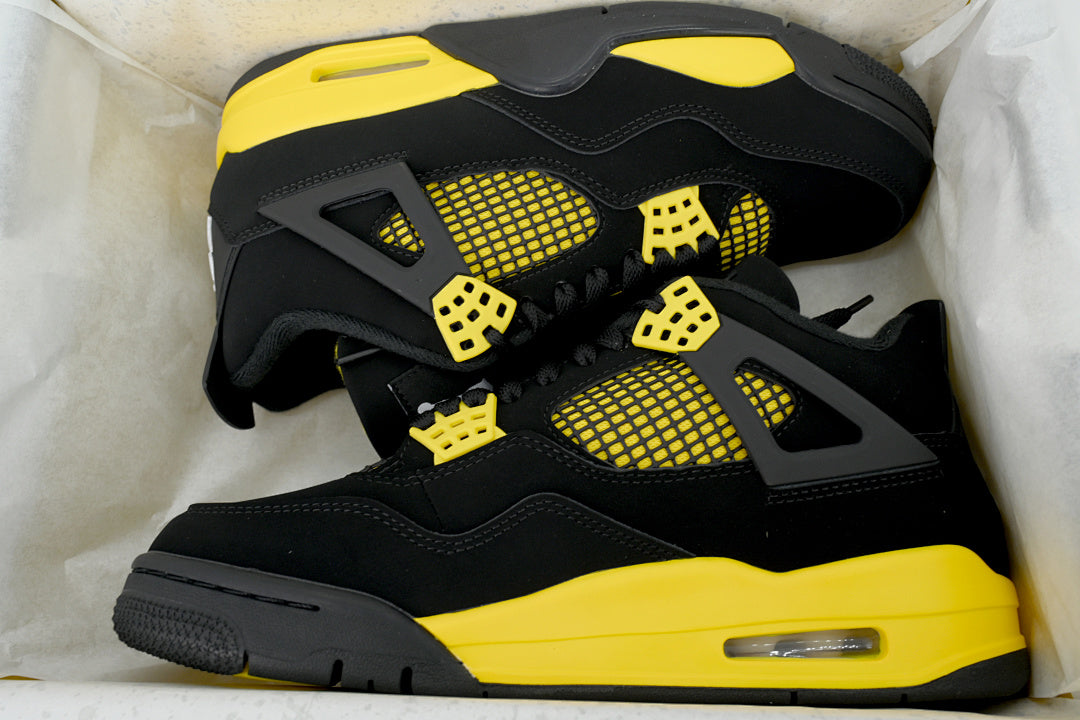 Air Jordan 4 Retro Basketball Shoes Black Yellow
