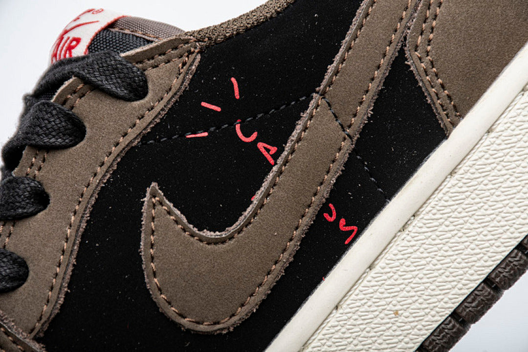 Air Jordan 1 Low “Travis Scott” Sneakers Black Brown