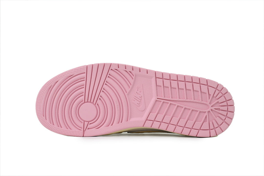 Travis Scott x Air Jordan 1 Retro Low OG 'Muslin Pink' Basketball Shoes