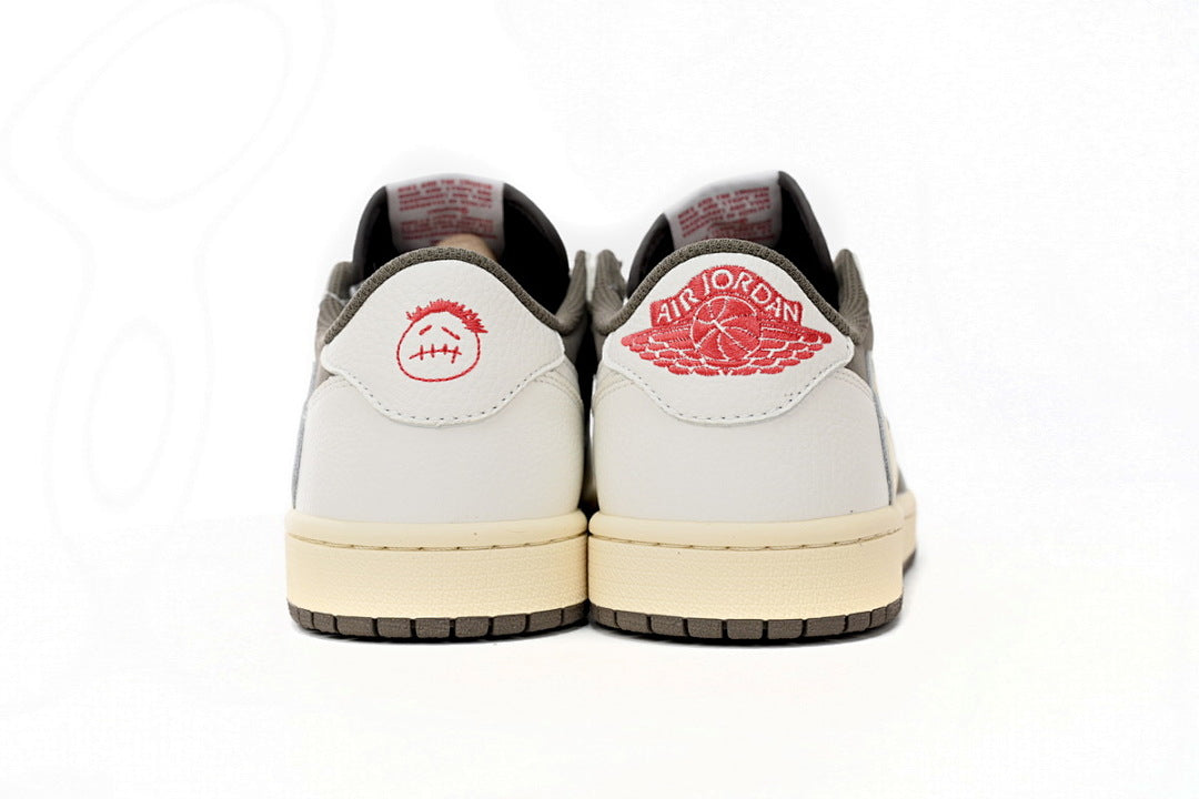Travis Scott x Air Jordan 1 Low Reverse Mocha Sneakers White Brown